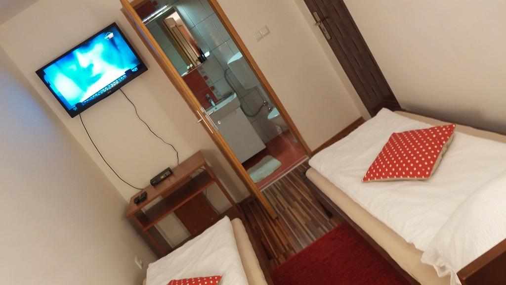 B&B Bazeni サラエヴォ 部屋 写真