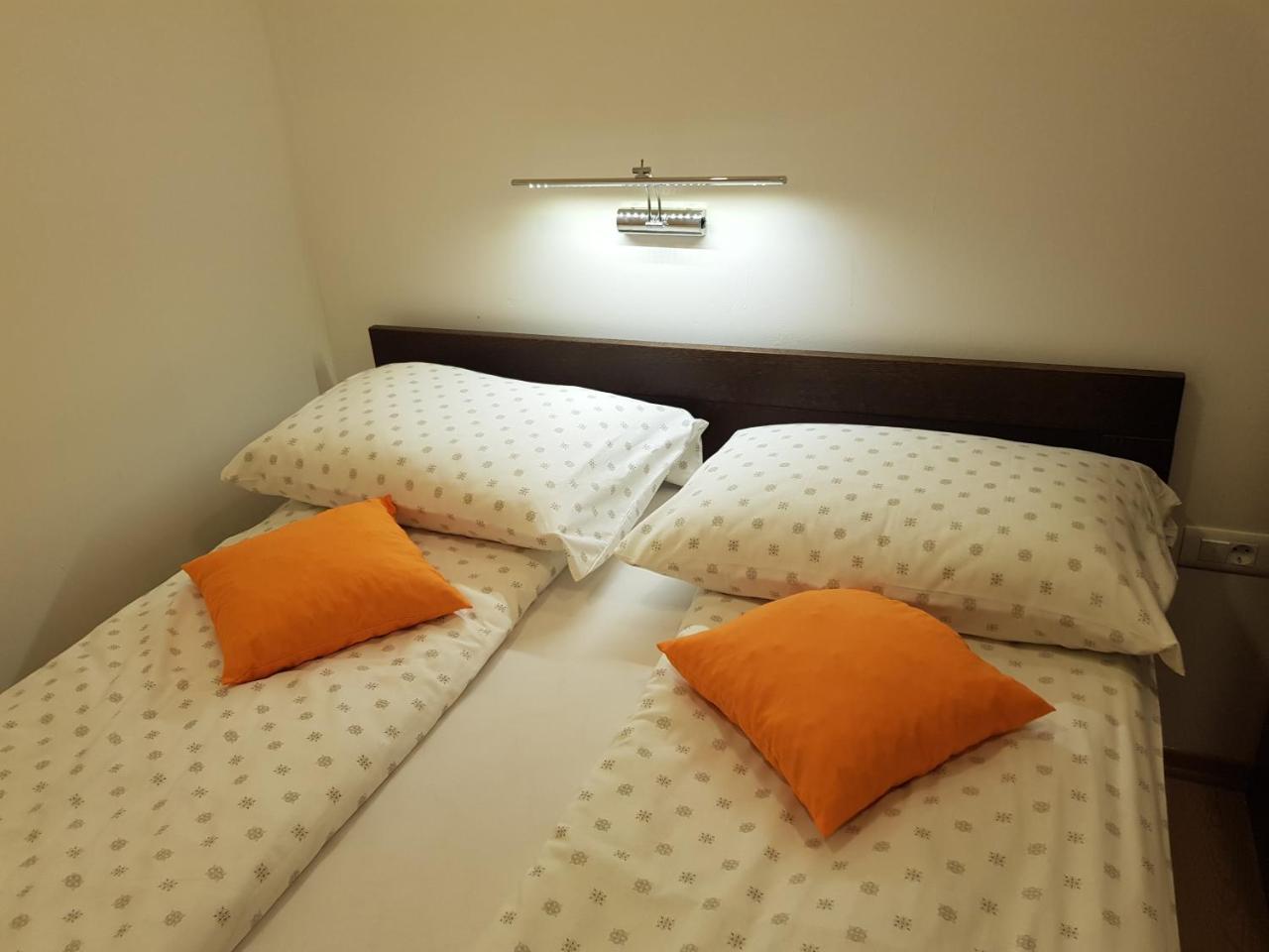 B&B Bazeni サラエヴォ エクステリア 写真